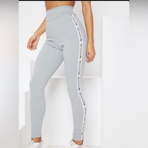 Pretty Little Thing logo leggings